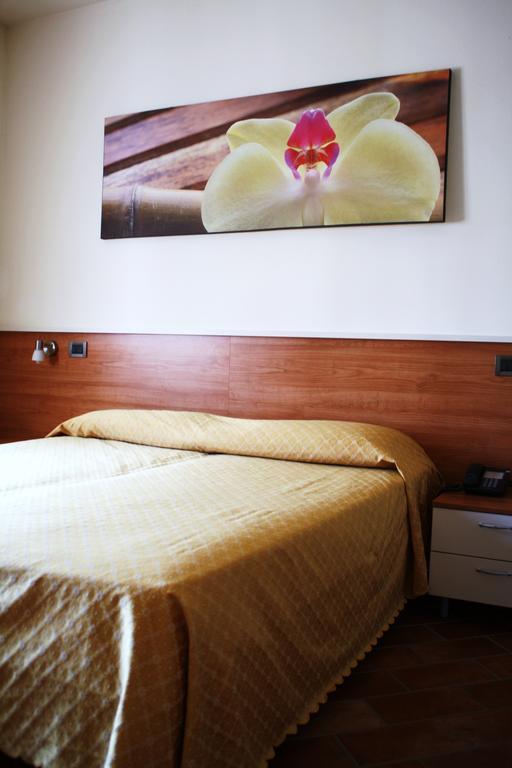 فندق Bed&Wine نيغرار الغرفة الصورة